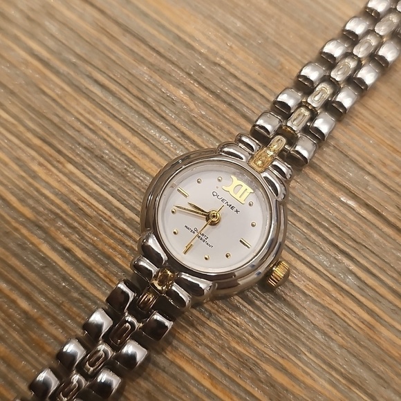 Quemex Accessories - VINTAGE Quemex Watch
